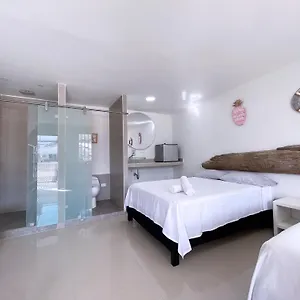  Hotel Island Vibes Colombia