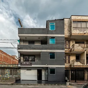 ** Hotel Praga Colombia